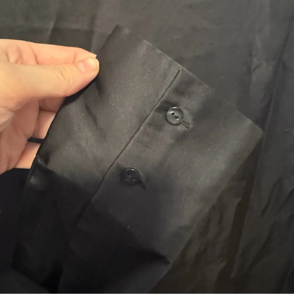 Abercrombie & Fitch Black Satin Blouse - Women’s Small - Picture 5 of 9